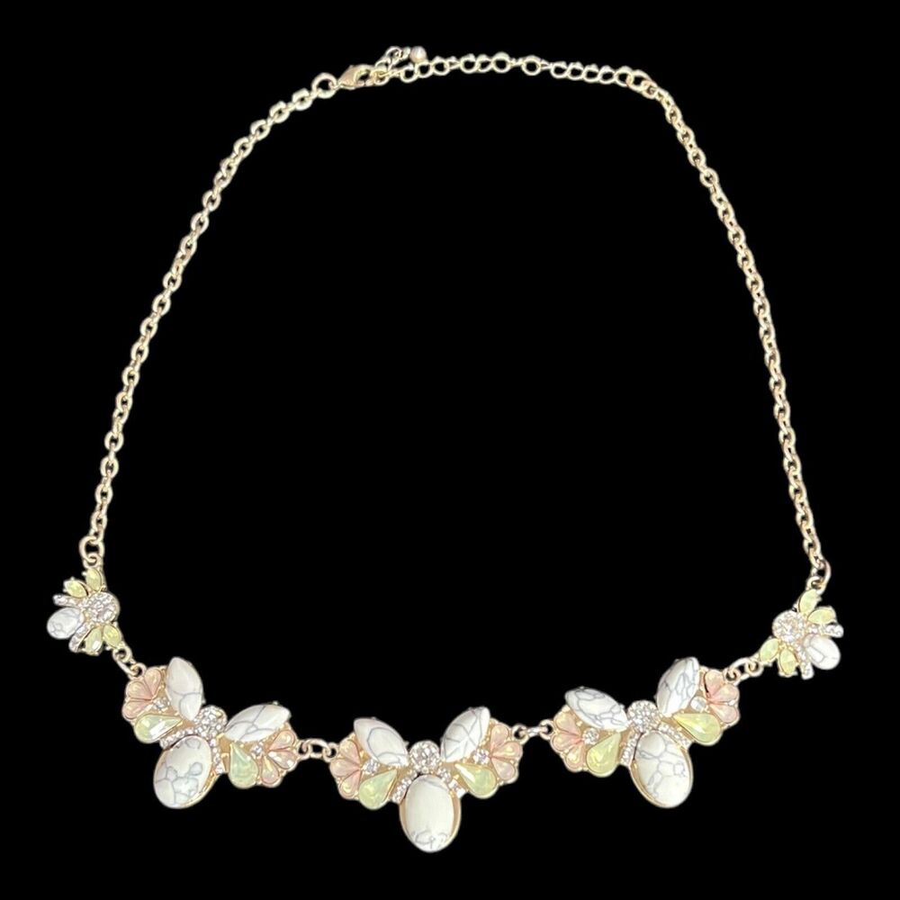 Marble Faux Diamond & Crystal Gold Tone Cable Chain Floral Fashion Necklace